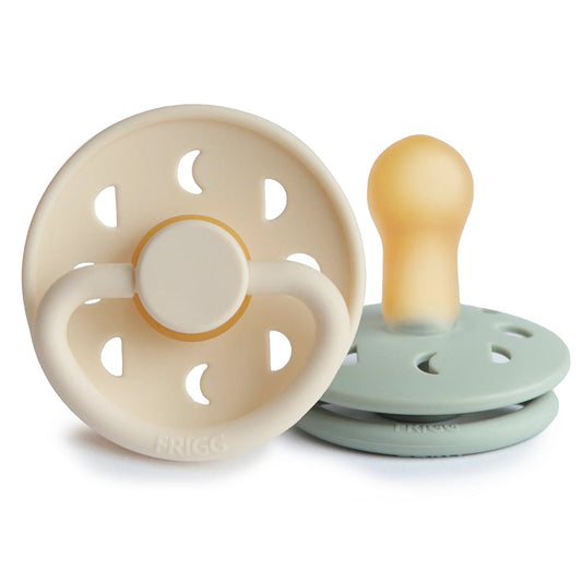 FRIGG Moon Pacifier 2 Pack Latex – 6-18 months / Cream and Sage
