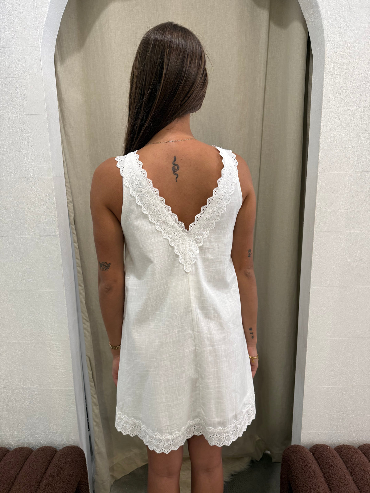 DELPHINE LACE MINI DRESS