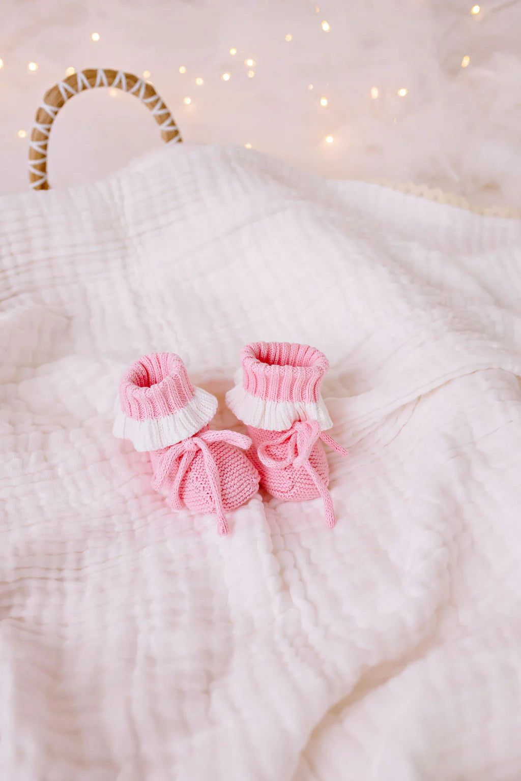 Scallop Booties - Blush