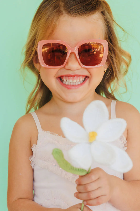 Kids Bella Sunglasses – Milky Pink (3+ years)