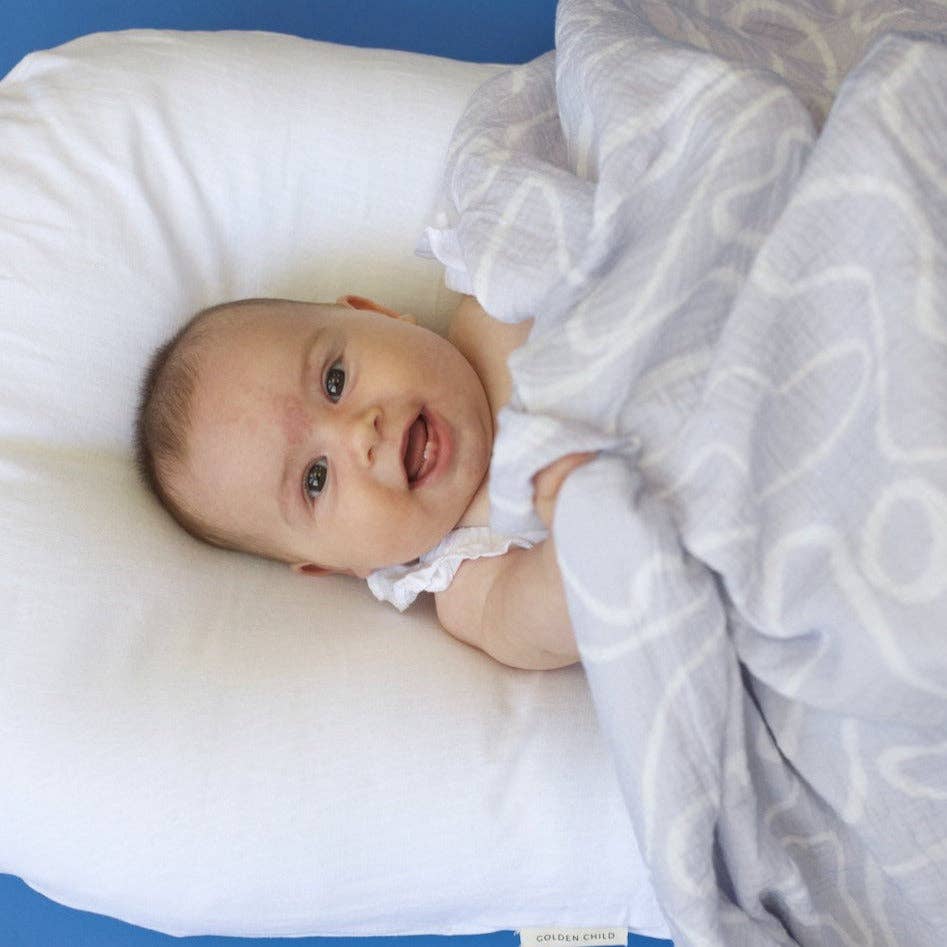 The Laze Organic Cotton Baby Swaddle - Lilac