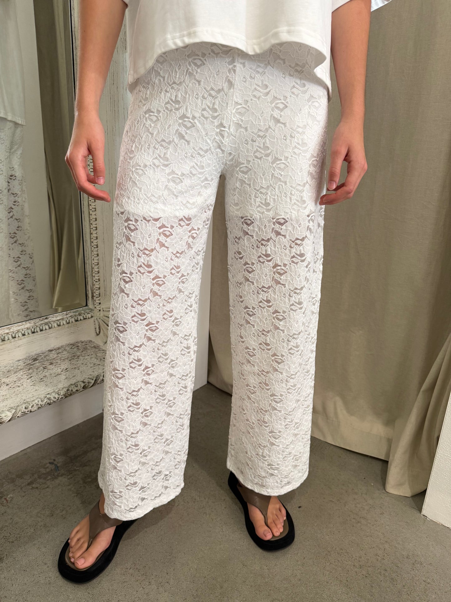 RUE LACE PANTS - WHITE