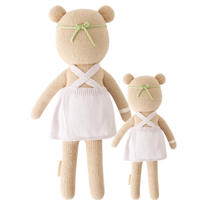 Olivia the Honey Bear – Regular