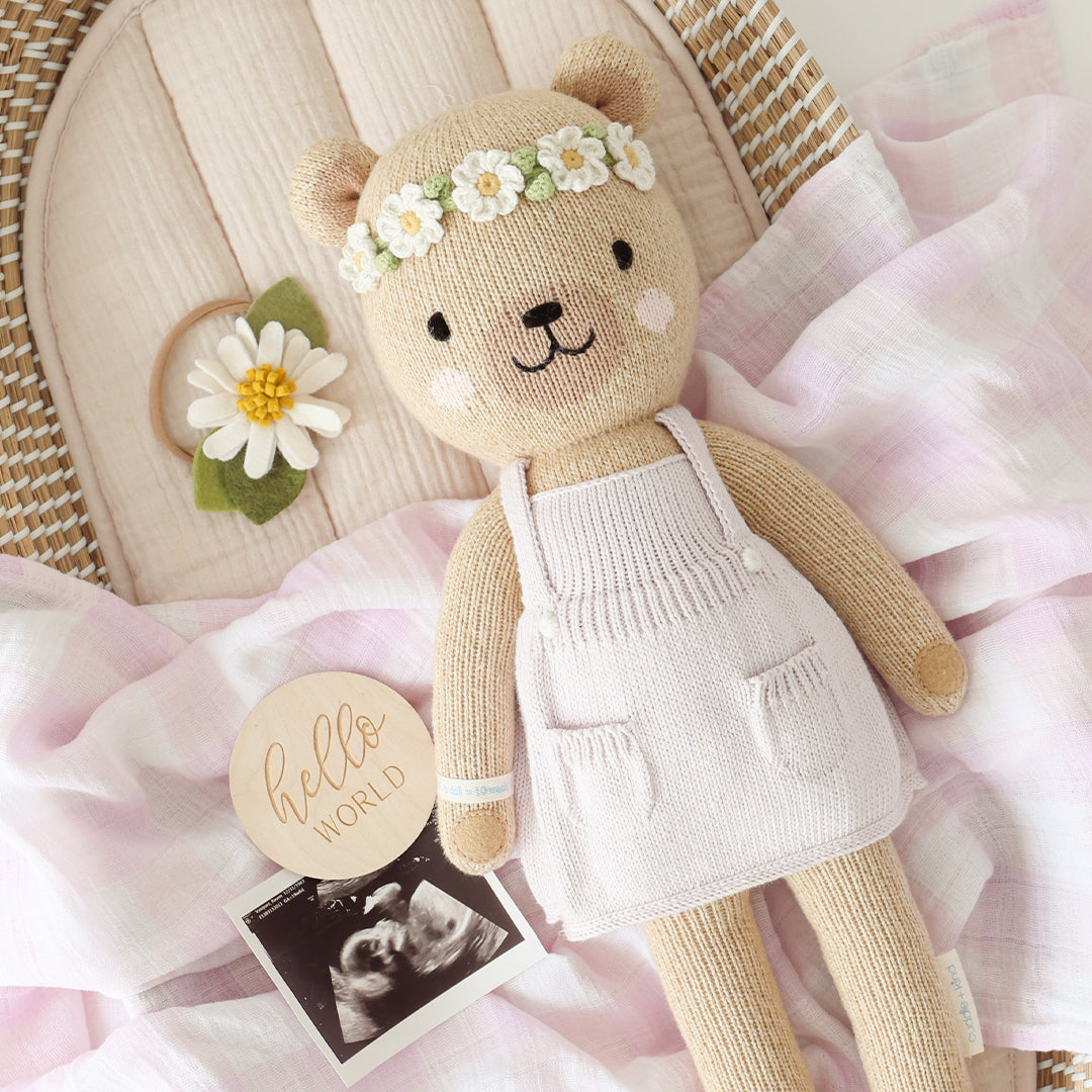 Olivia the Honey Bear – Regular