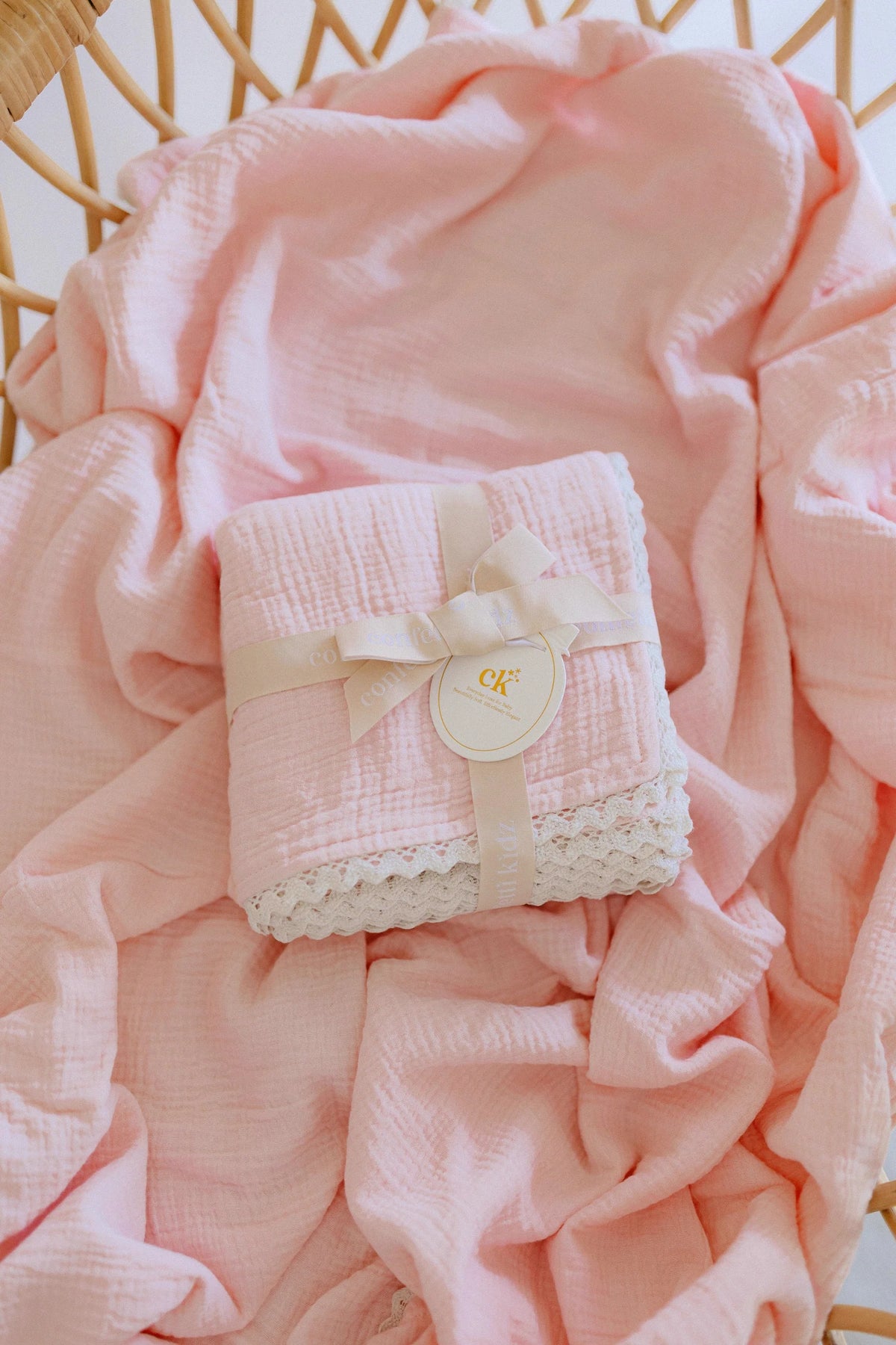 Classic Muslin Blanket | Soft Pink