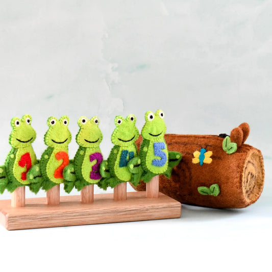 Five Little Speckled Frogs with Log Bag - Finger Puppet Set