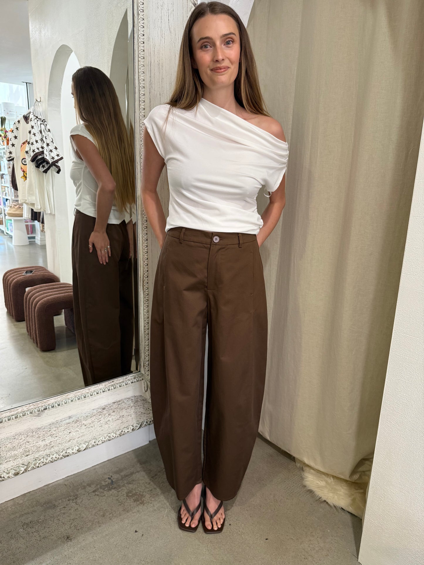 AUDREY BARREL LEG PANTS - CHOCOLATE