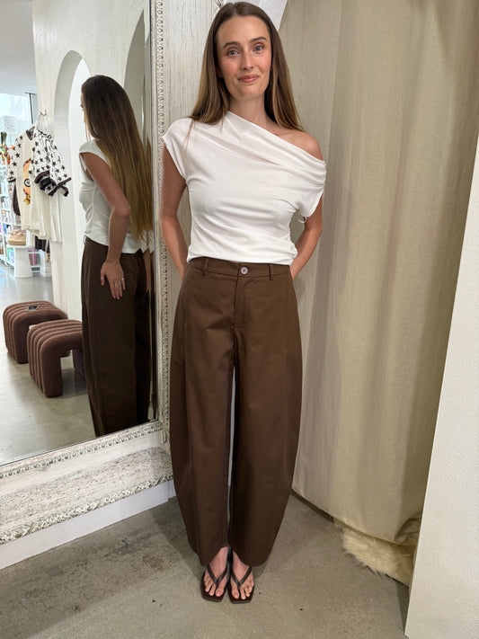 AUDREY BARREL LEG PANTS - CHOCOLATE