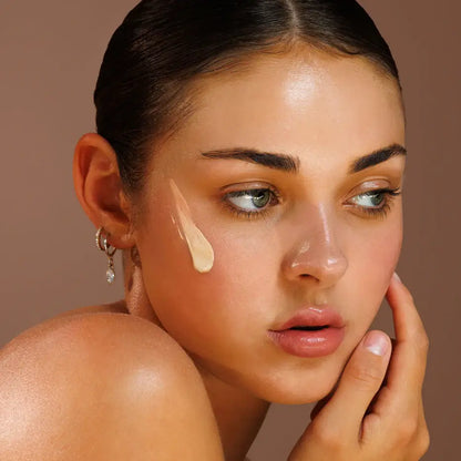 SPF 50 Natural Tinted Moisturiser: Light