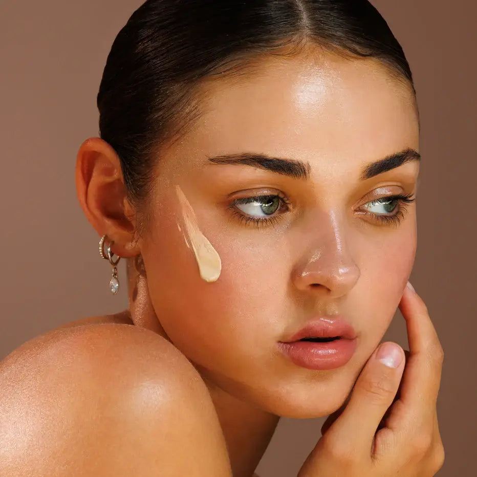 SPF 50 Natural Tinted Moisturiser: Light-Medium