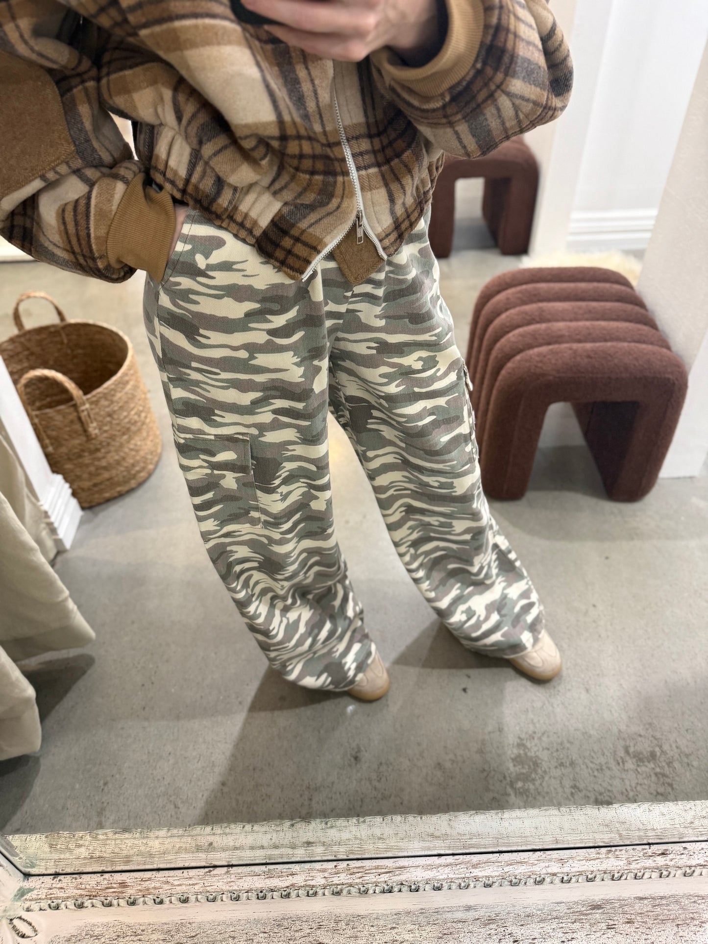 ARCHER CARGO PANTS - SAND CAMO