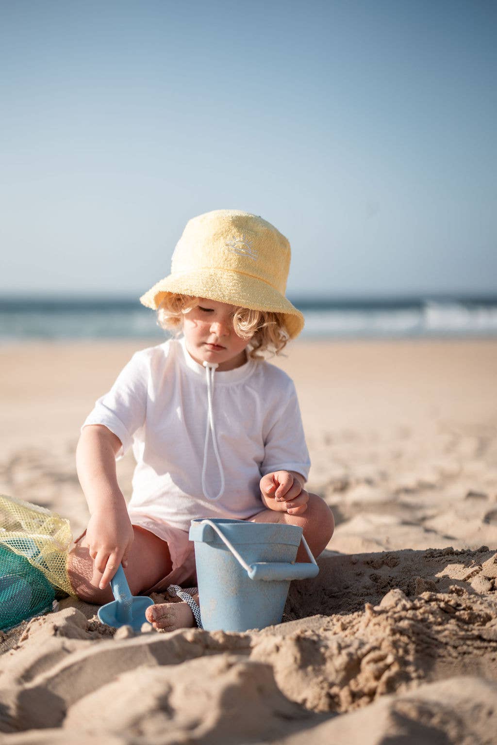 Kids Silicone Beach Bucket / Pail - Palm Beach: Blue