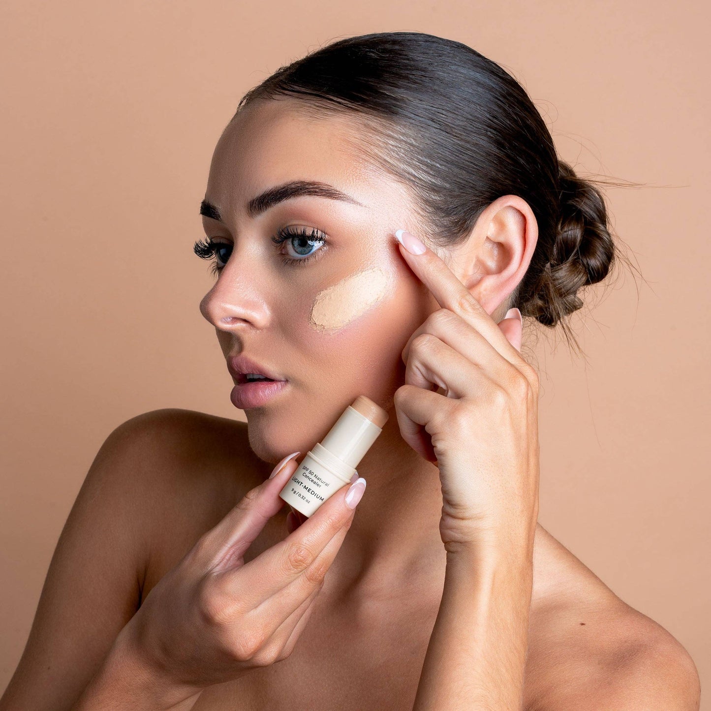 SPF 50 Natural Concealer: Light-Medium