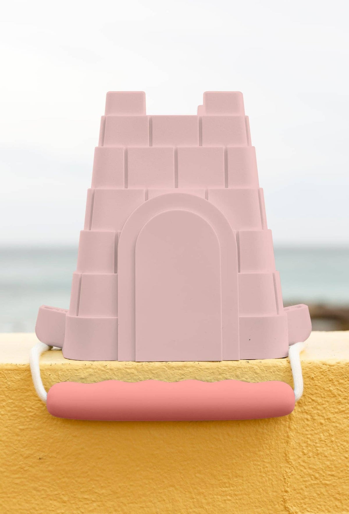 Silicone Beach Bucket - Clovelly Castle: Pink with bright pink handle