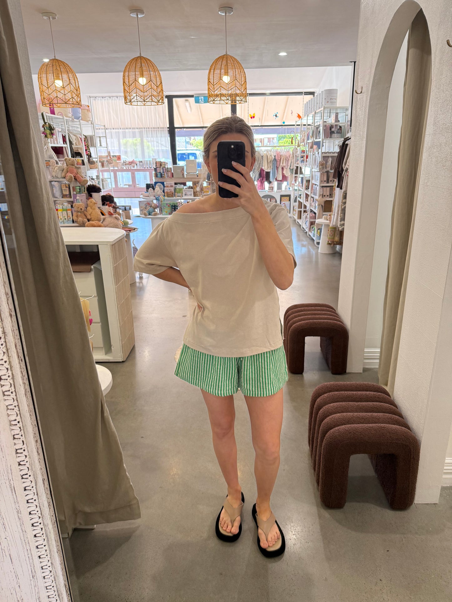 SHAE STRIPE SHORTS - GREEN