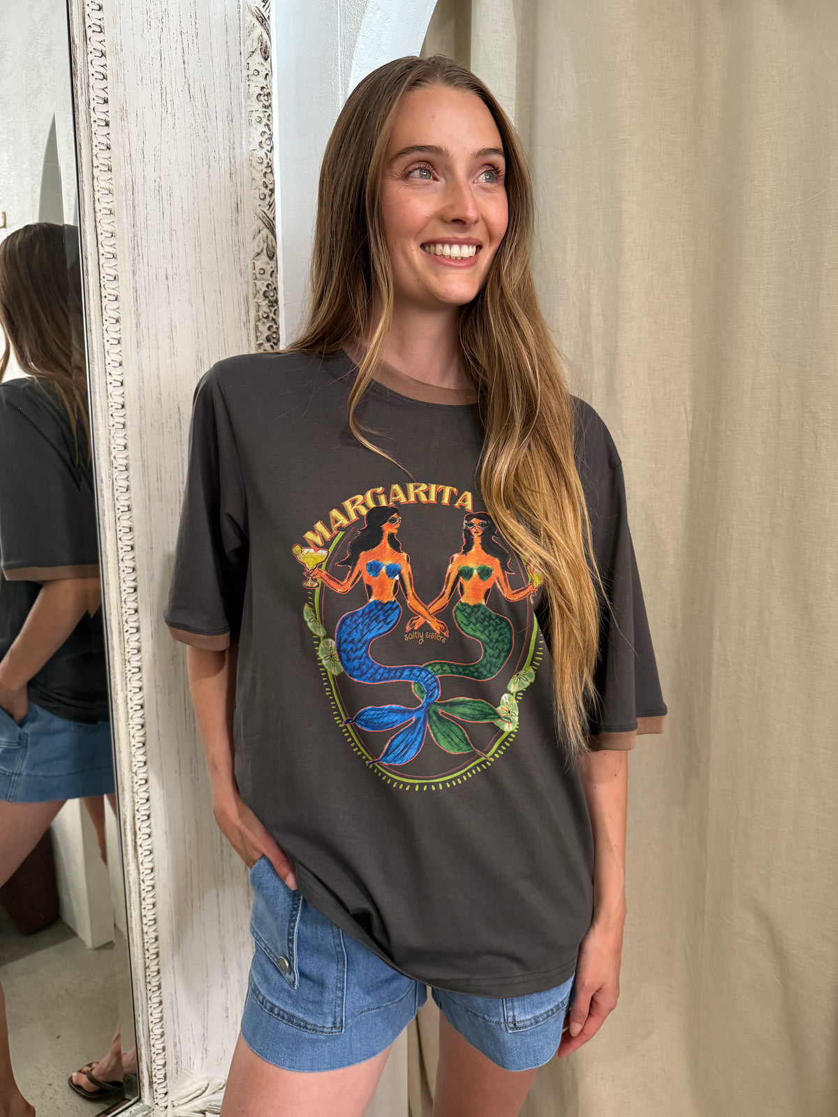 MARGARITA TOUR TEE - CHARCOAL/TAN