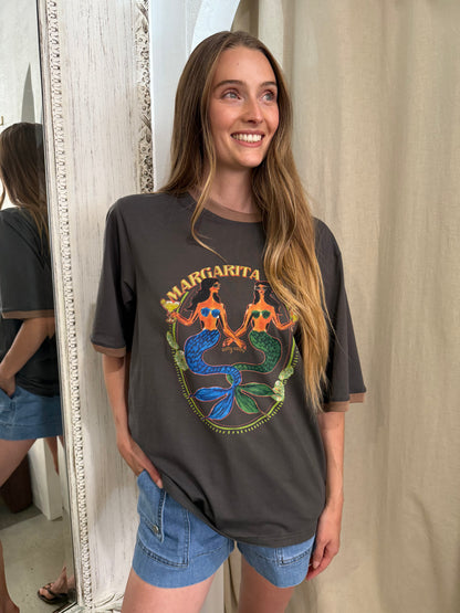 MARGARITA TOUR TEE - CHARCOAL/TAN