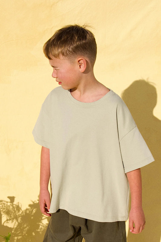 LITTLE. THE LABEL LOU TEE