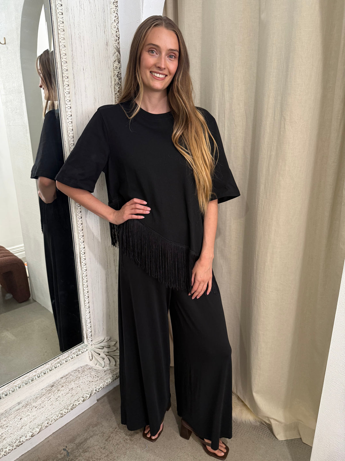 PENELOPE FRINGE TEE - MIDNIGHT