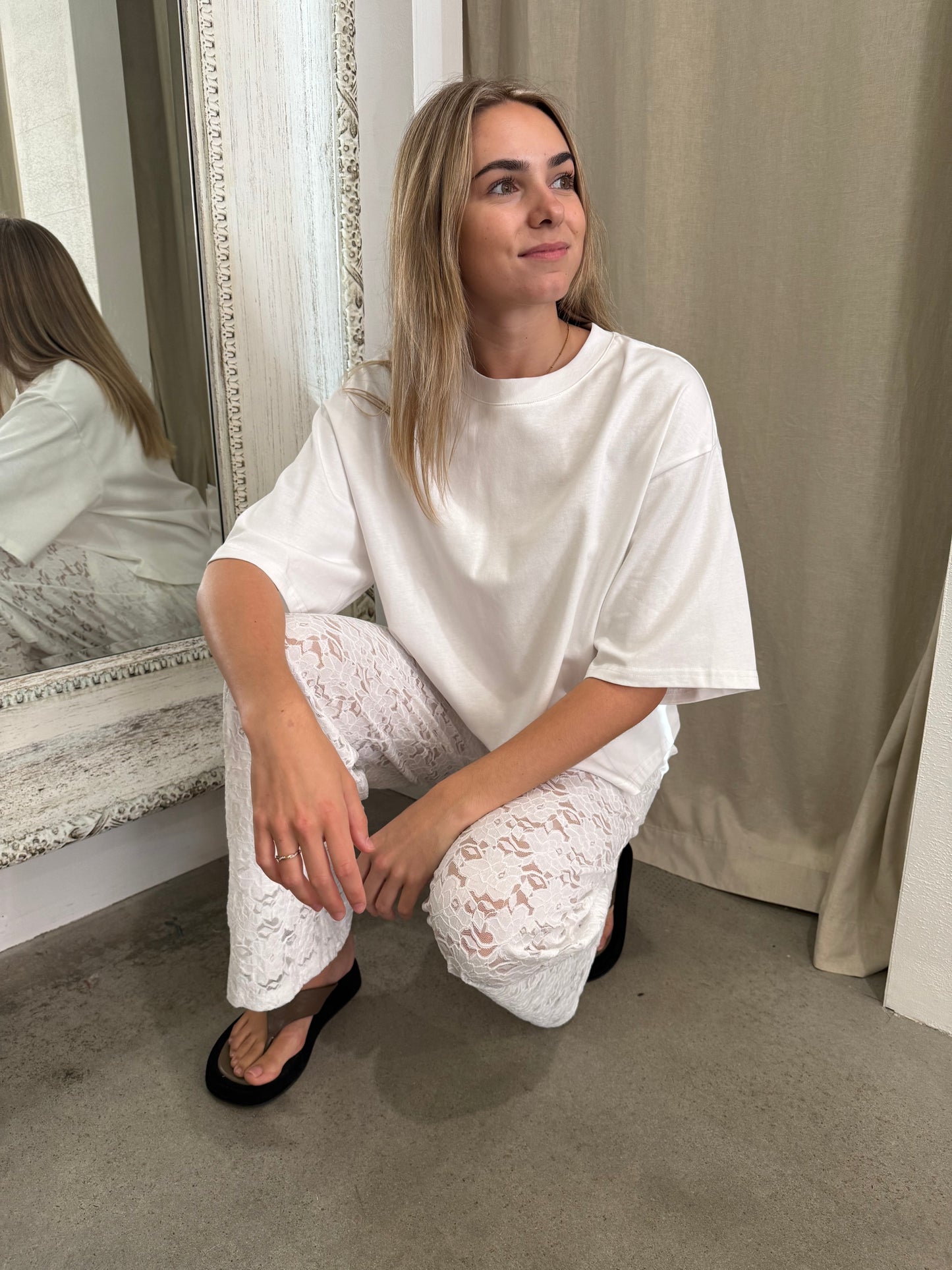 RUE LACE PANTS - WHITE