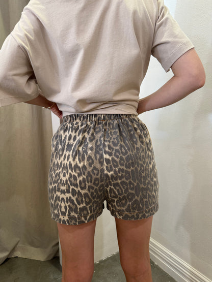 Leora Shorts