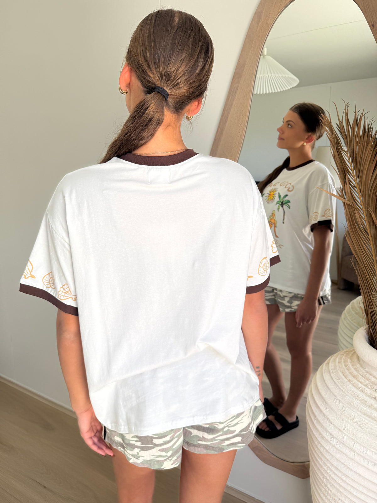 GOOD DAYS TEE - WHITE