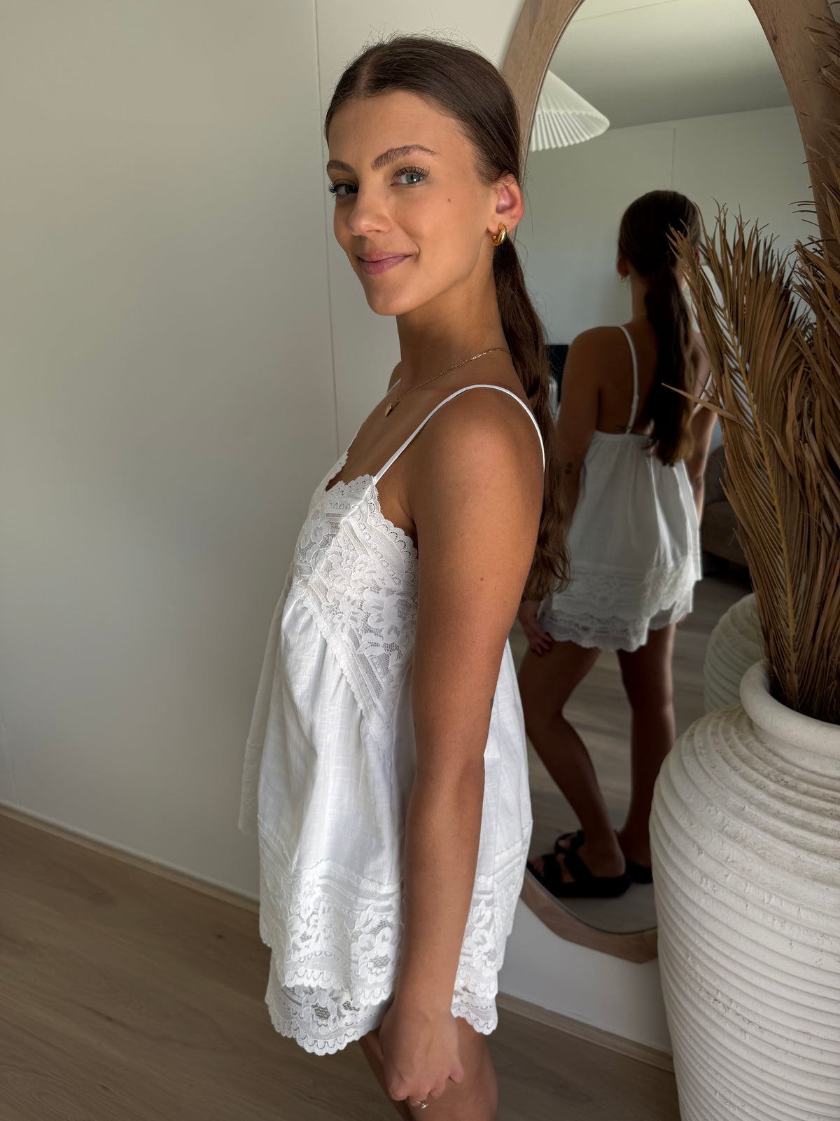 ESTELLE LACE CAMI AND SHORTS SET - WHITE