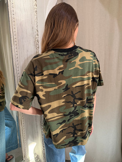 HOWDY CAMO TEE