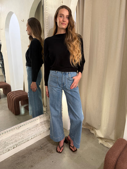 MILA JEANS