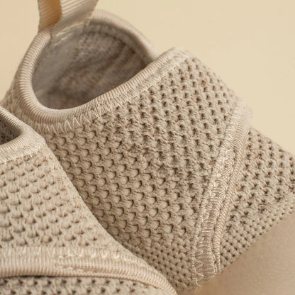 Duckies Velcro Oat