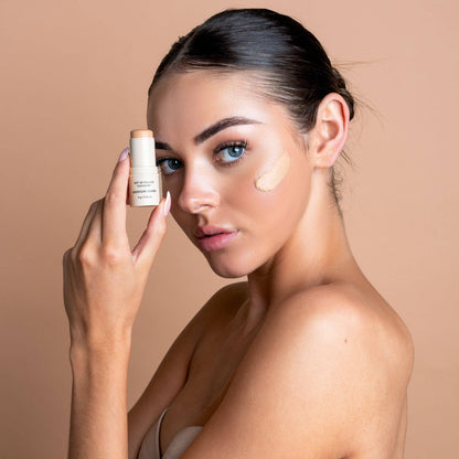 SPF 50 Natural Concealer: Light-Medium